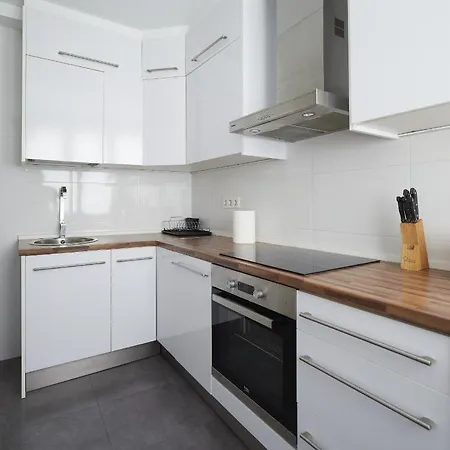 Pausoka - Basque Apartman