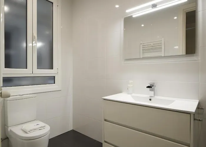 Pausoka - Basque Apartment *